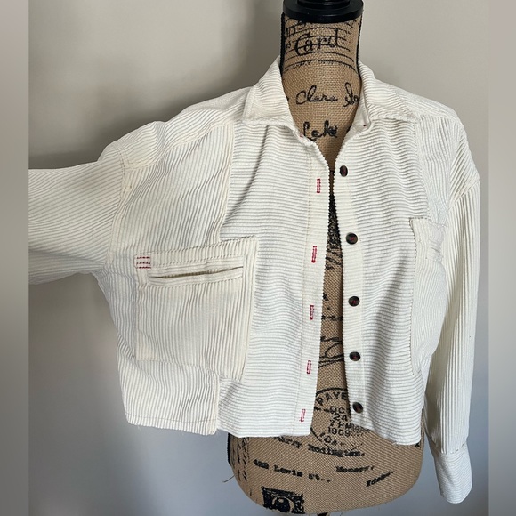 Urban Outfitters BDG Off-white Corduroy Cropped Jacket Raw Hem | Size M - Picture 5 of 5